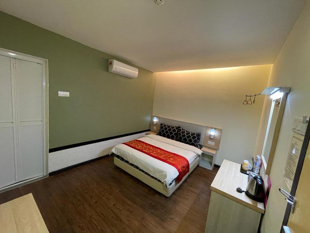 N&L Hotel Kuala Terengganu Exteriör bild