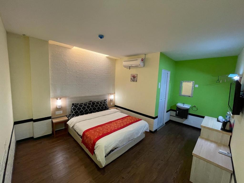 N&L Hotel Kuala Terengganu Exteriör bild