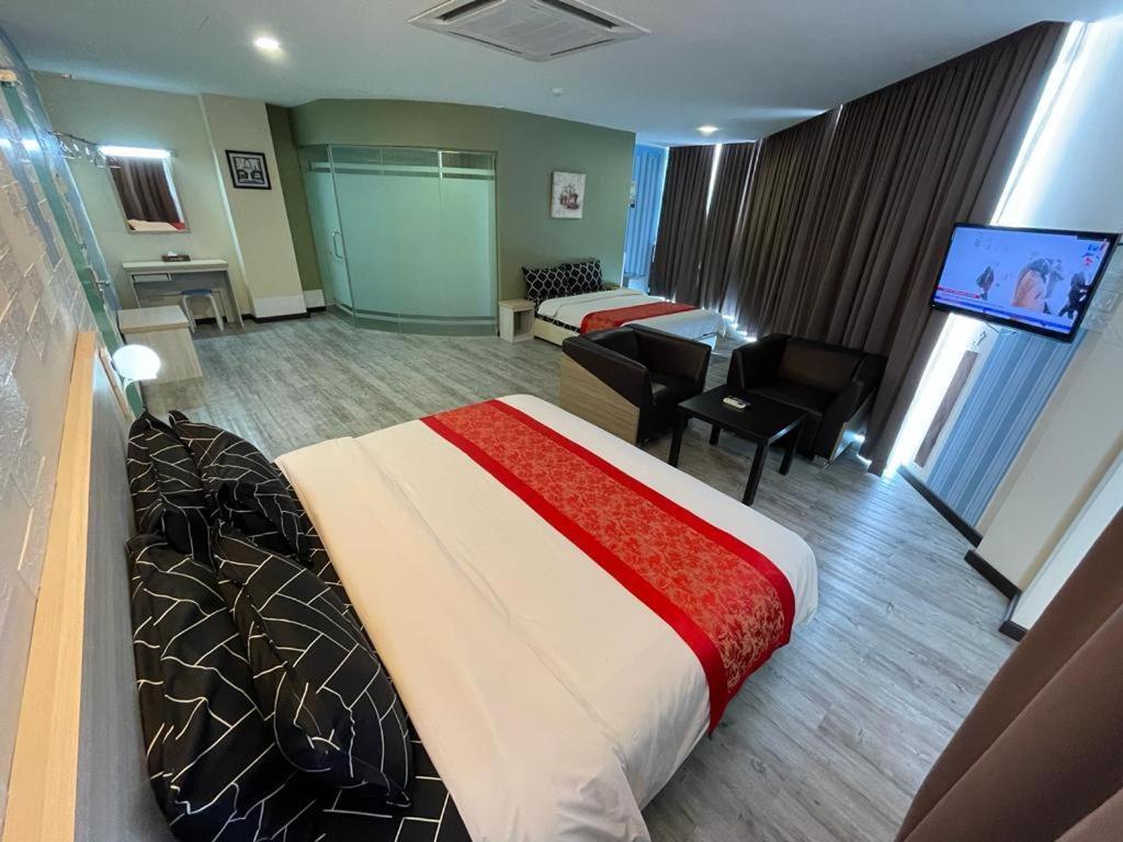 N&L Hotel Kuala Terengganu Exteriör bild